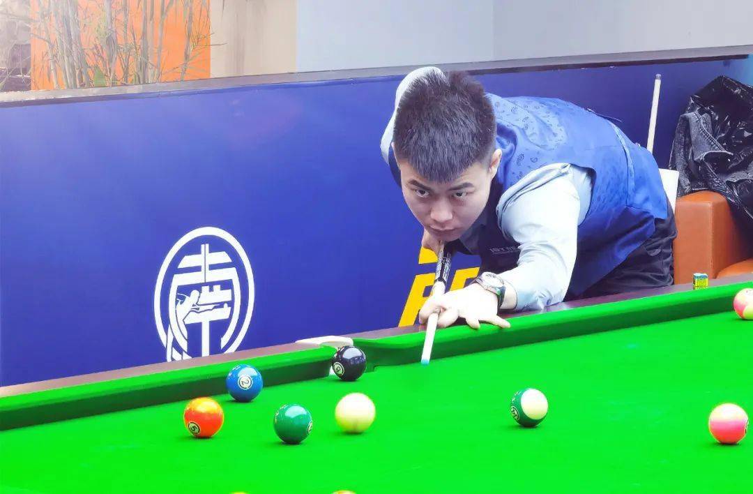 的张力与观 的张力与观